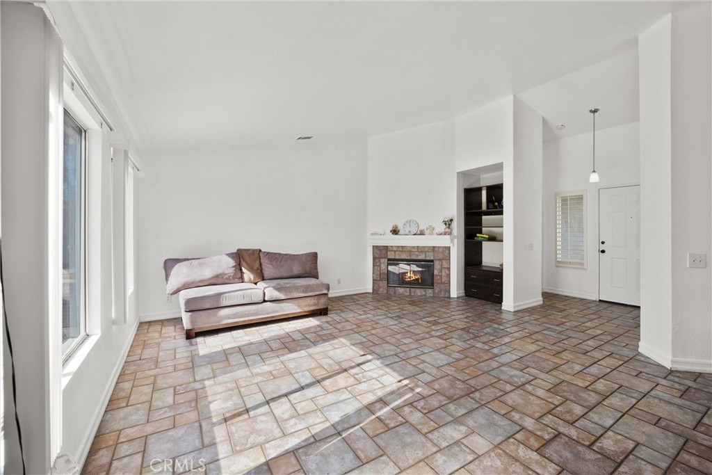 MLS #PW25255666 image #18