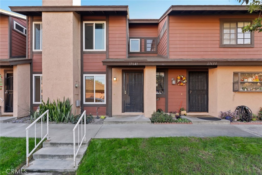 MLS #PW25255701 image #0