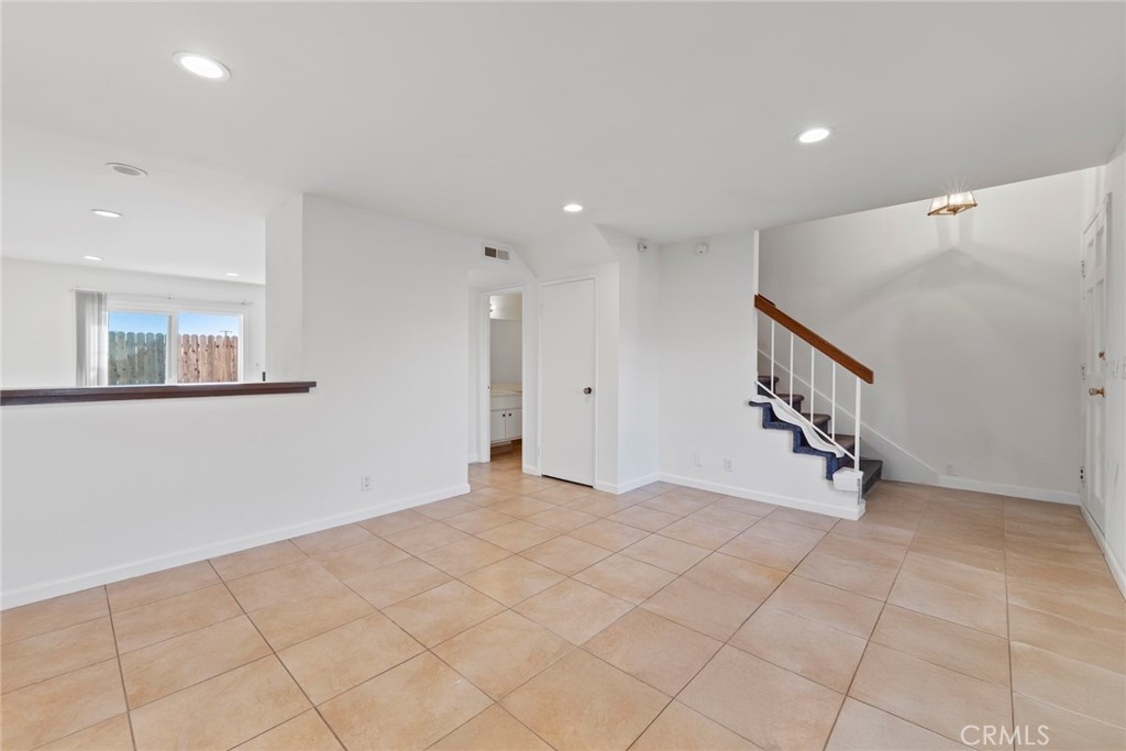 MLS #PW25255701 image #5