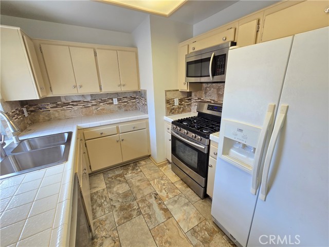 MLS #PW25255846 image #12