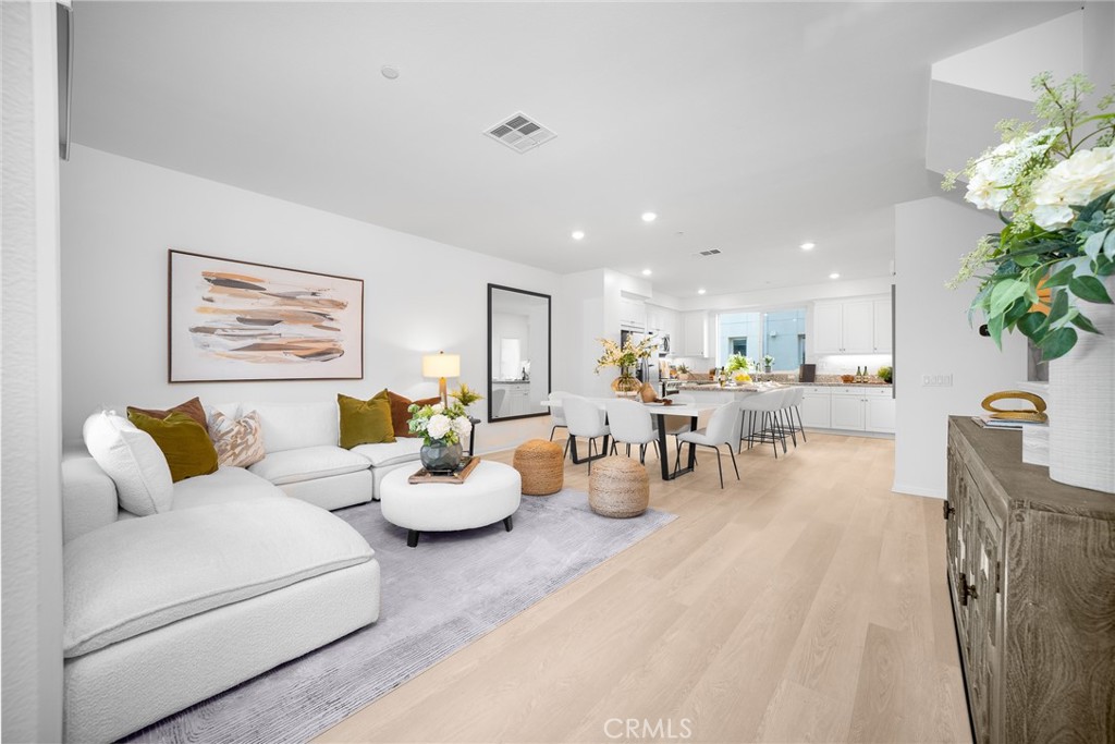 MLS #PW25256046 image #1