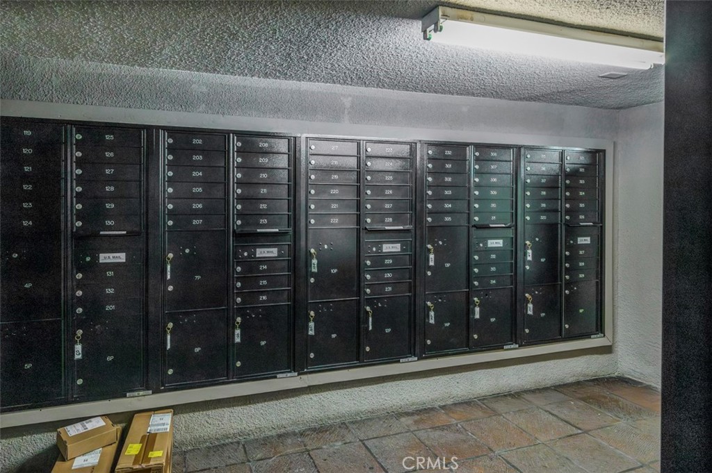 MLS #PW25256064 image #33