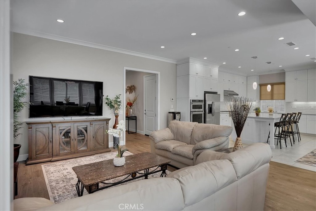 MLS #PW25256321 image #9