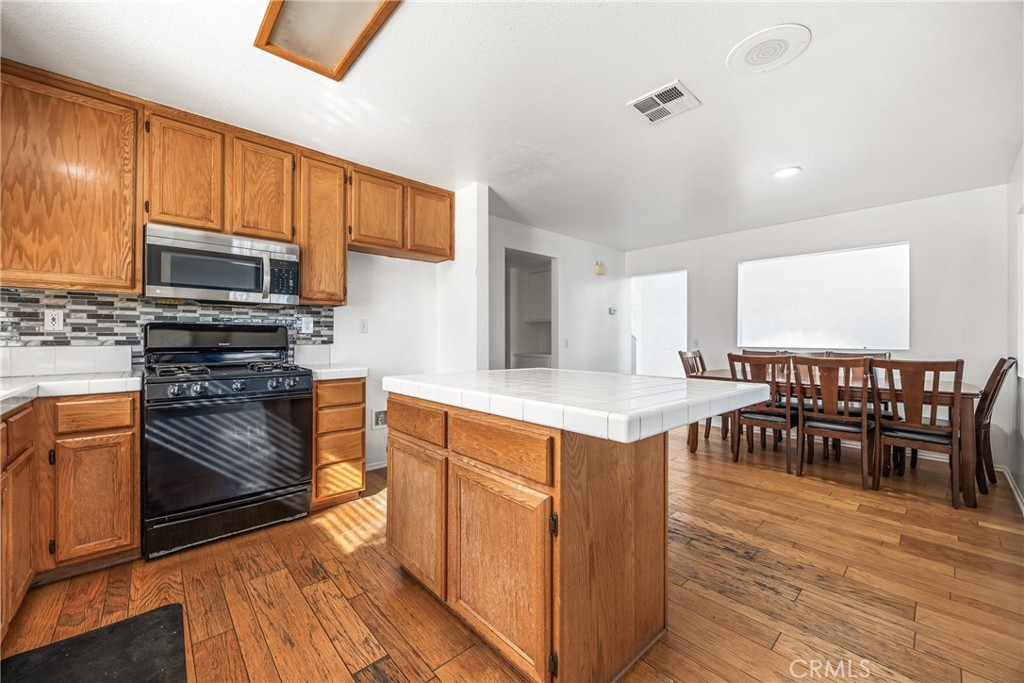 MLS #PW25256322 image #4