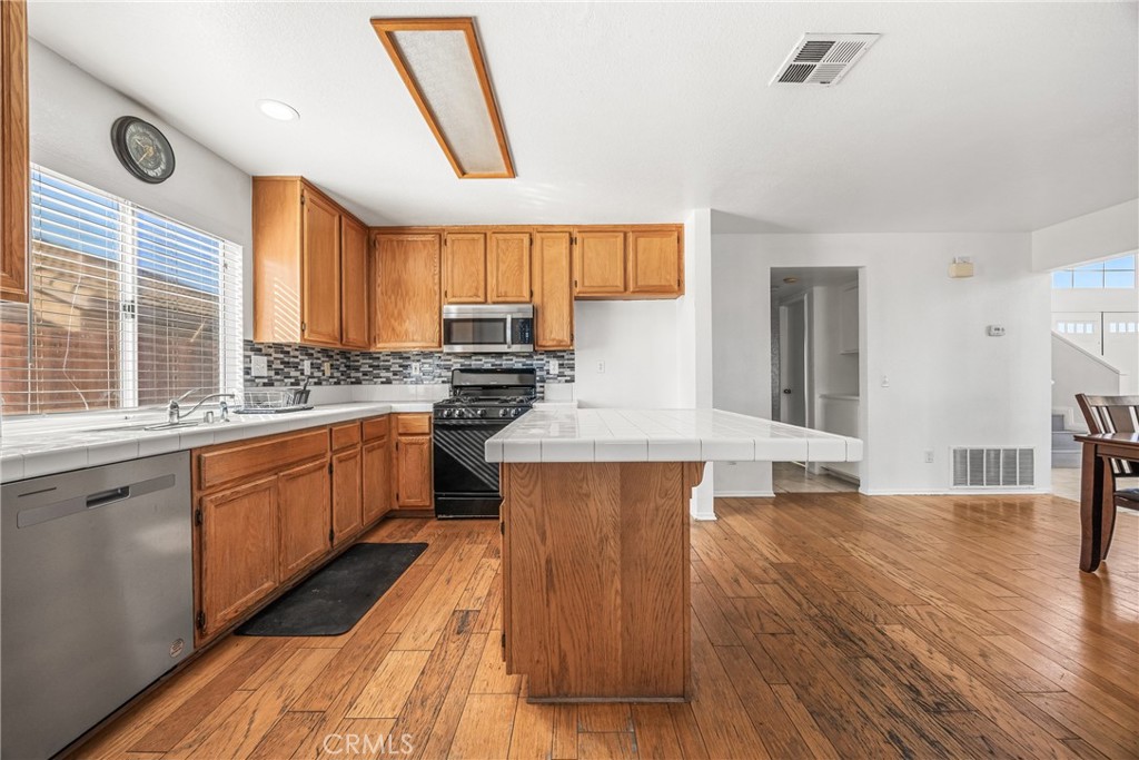 MLS #PW25256322 image #6