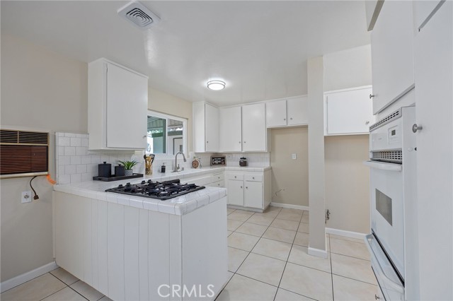 MLS #PW25256385 image #4