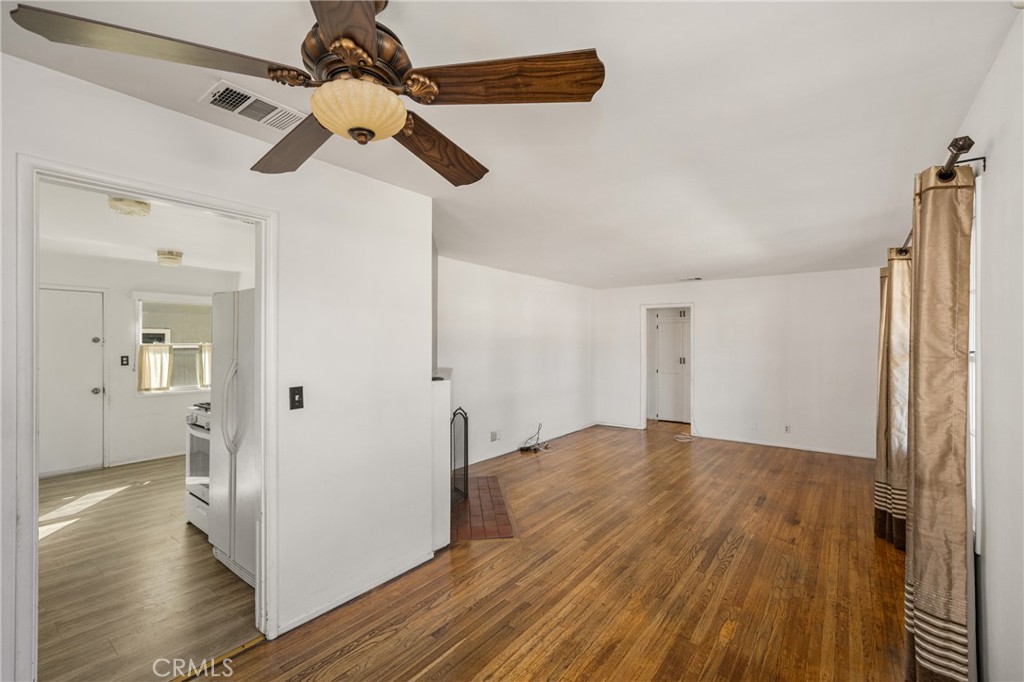 MLS #PW25256403 image #6