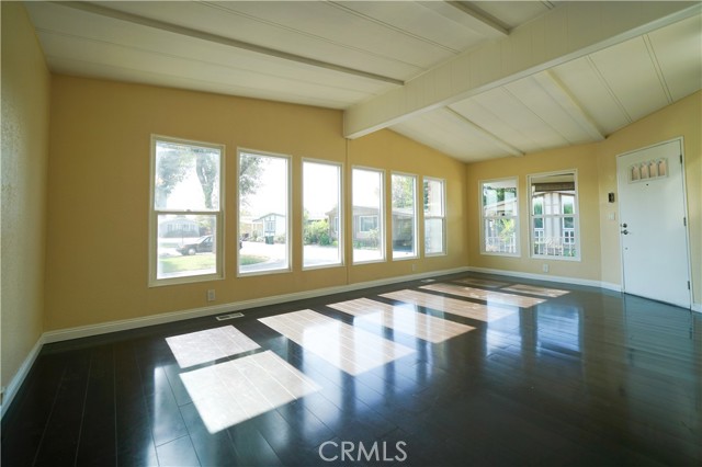 MLS #PW25256912 image #5