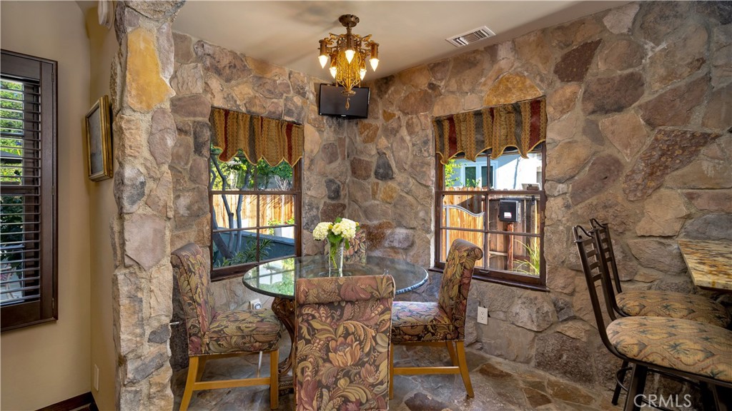 MLS #PW25257470 image #36