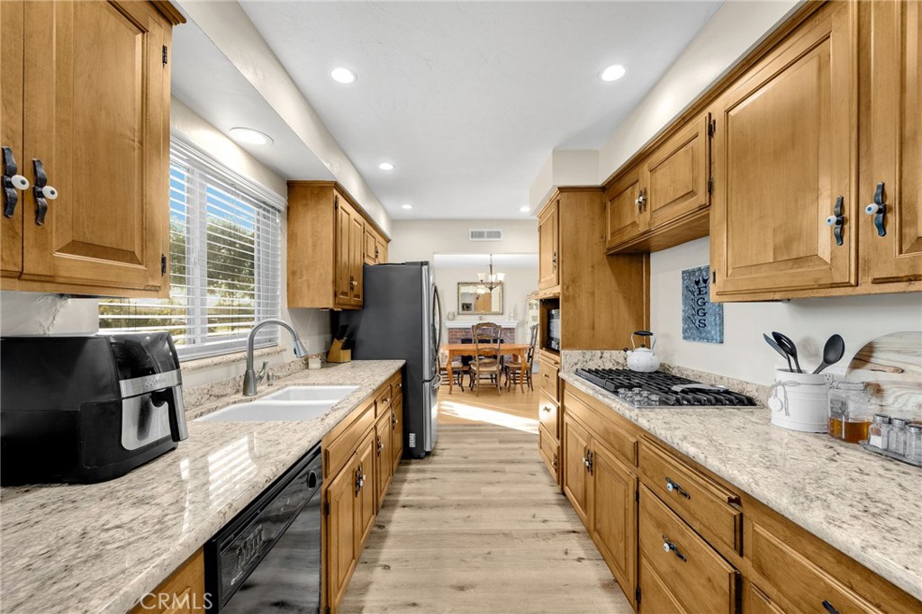 MLS #PW25257818 image #16