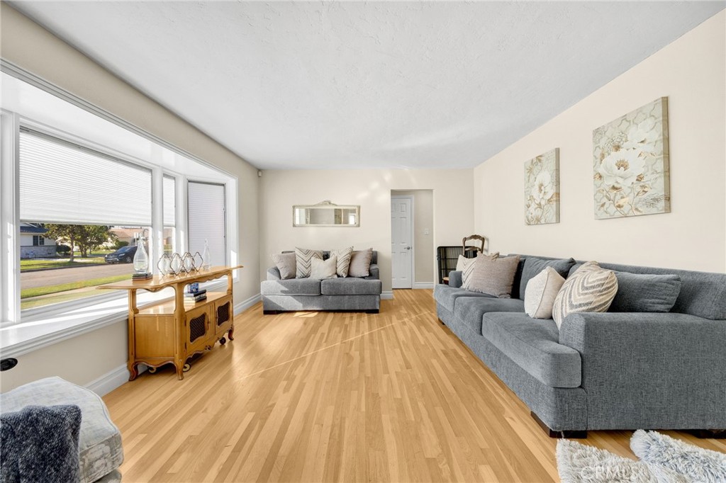 MLS #PW25257818 image #3