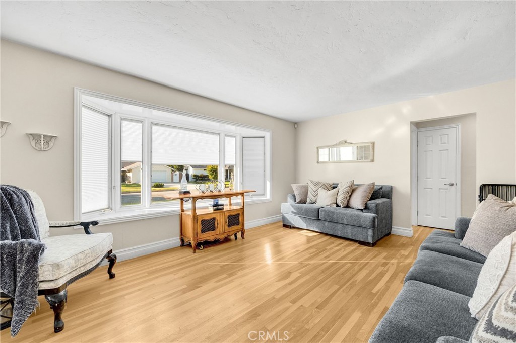 MLS #PW25257818 image #4