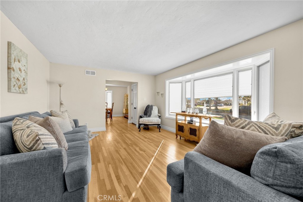 MLS #PW25257818 image #5