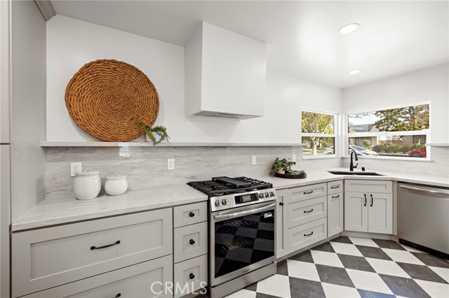 MLS #PW25258105 image #14