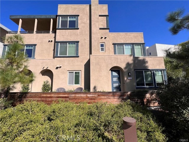 MLS #OC25226850 image #0