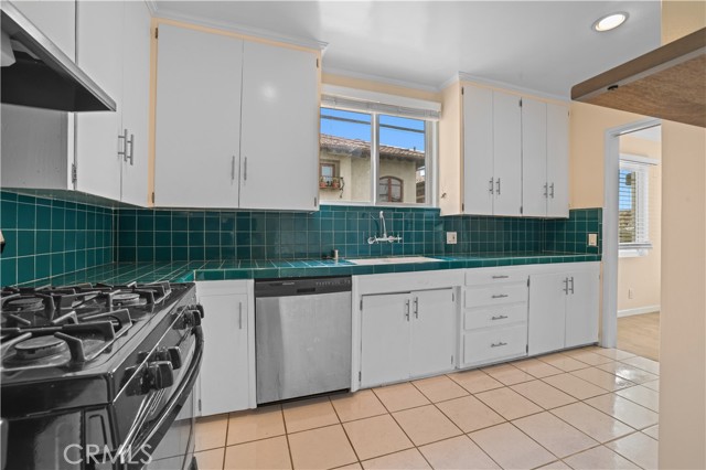 MLS #PW25258566 image #5