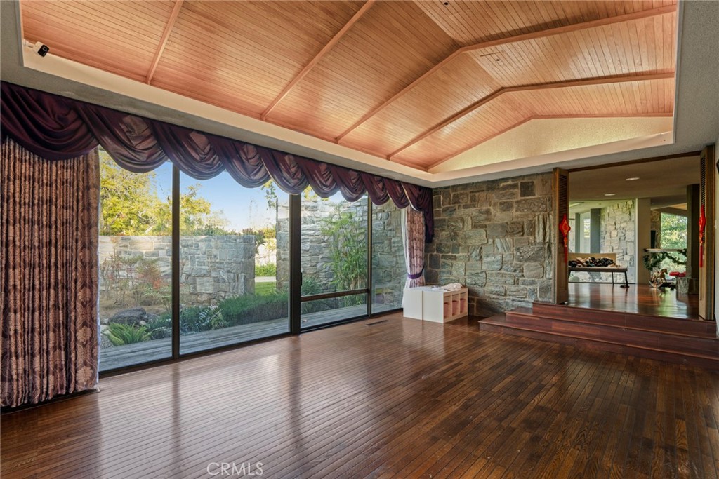 MLS #PW25259101 image #39