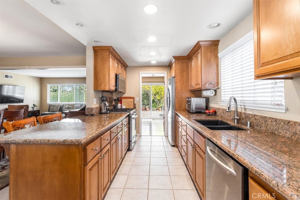 MLS #PW25259396 image #8