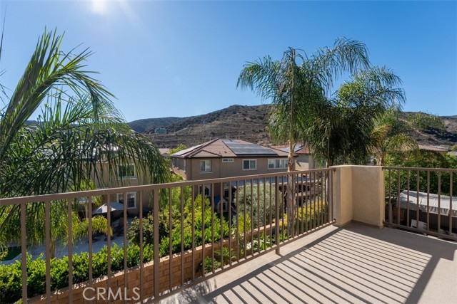 MLS #PW25260038 image #2