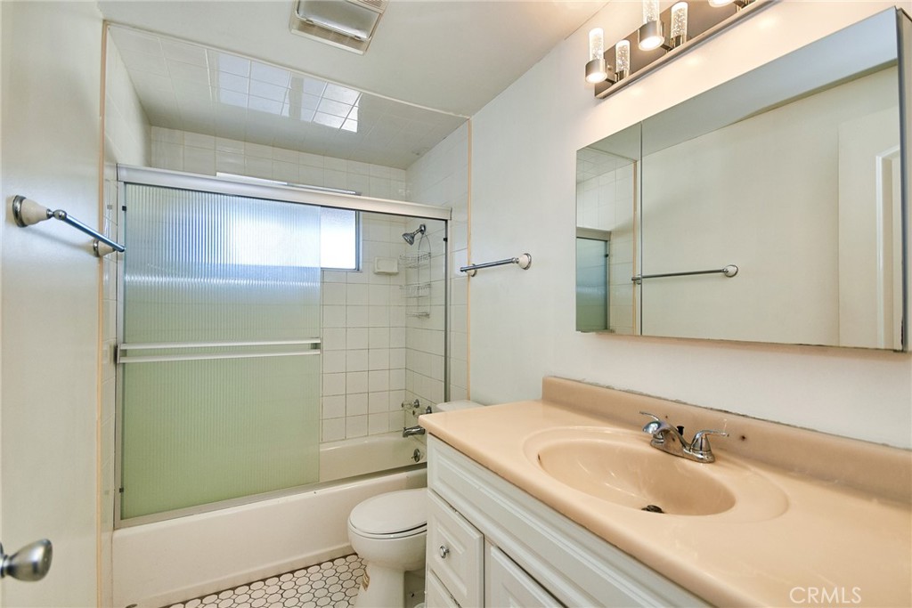 MLS #PW25260207 image #14