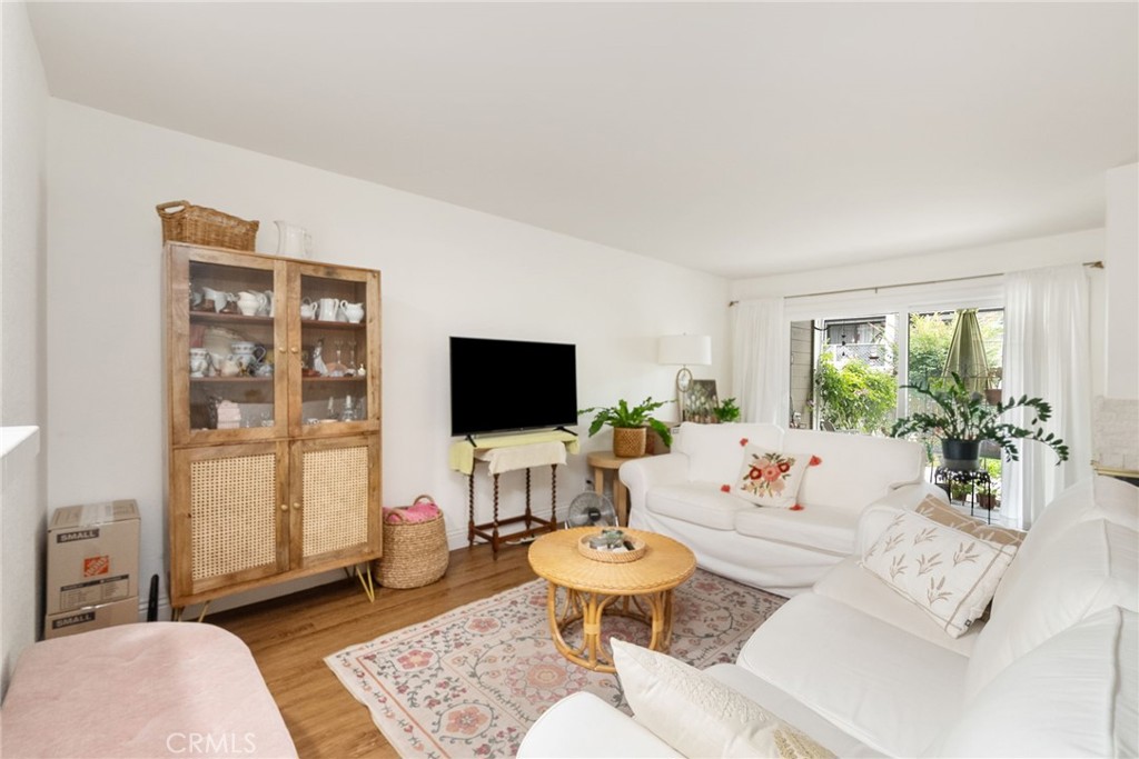 MLS #PW25260216 image #3