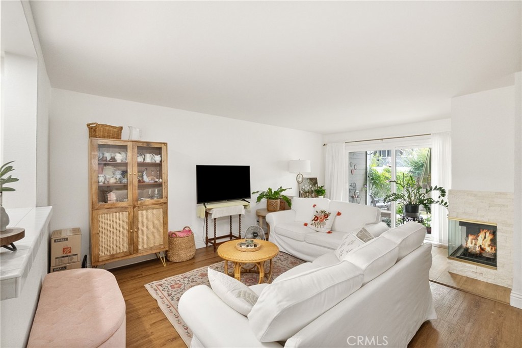 MLS #PW25260216 image #4