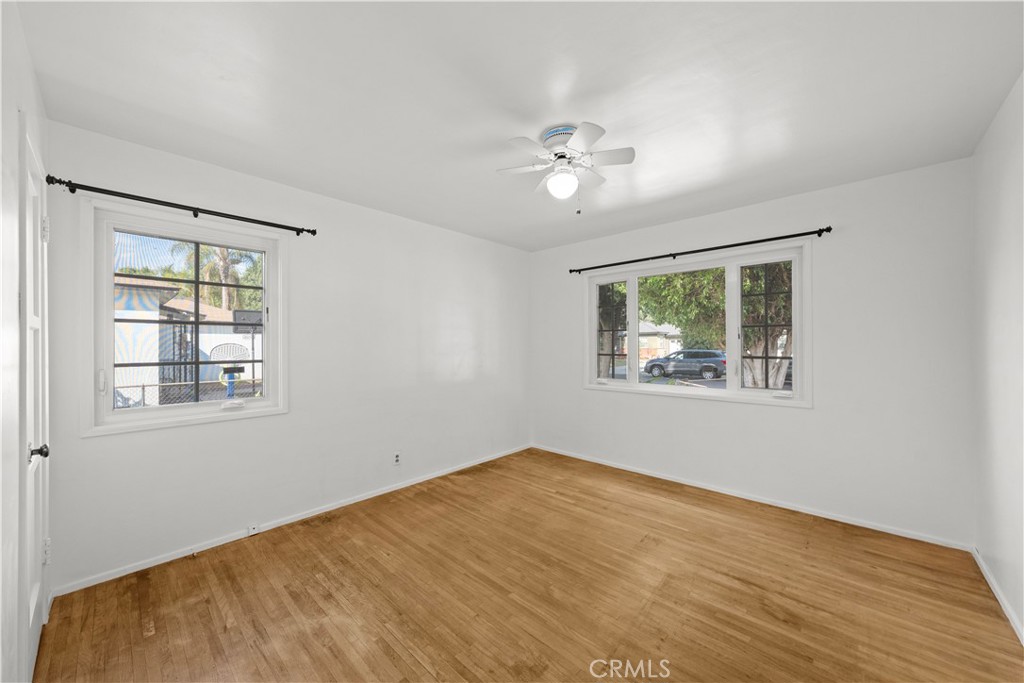 MLS #PW25260317 image #2