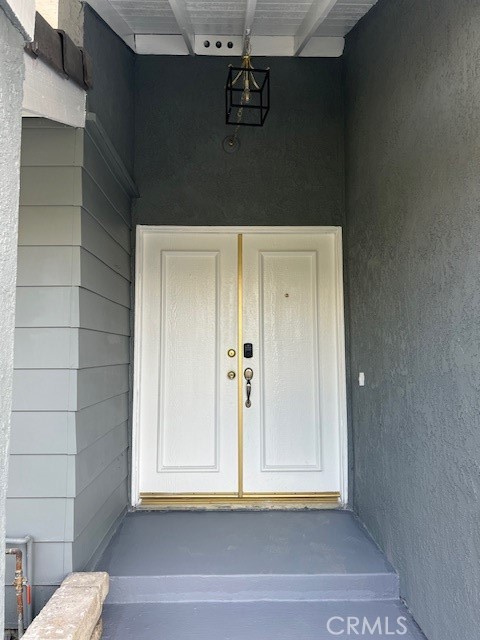 MLS #PW25260320 image #1