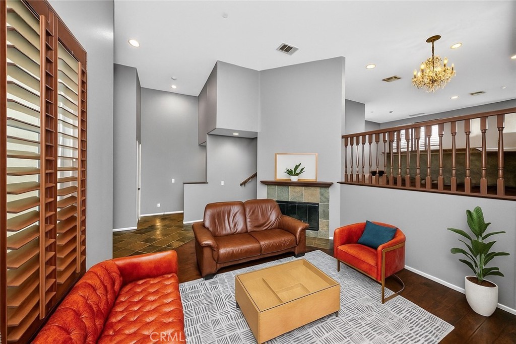 MLS #PW25260363 image #4