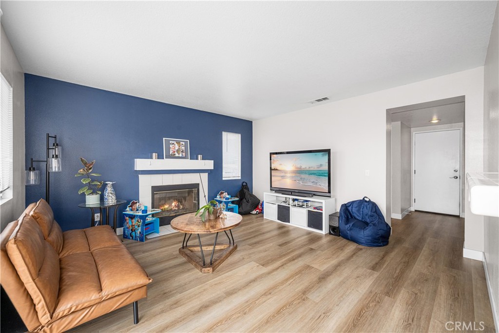 MLS #PW25260397 image #12