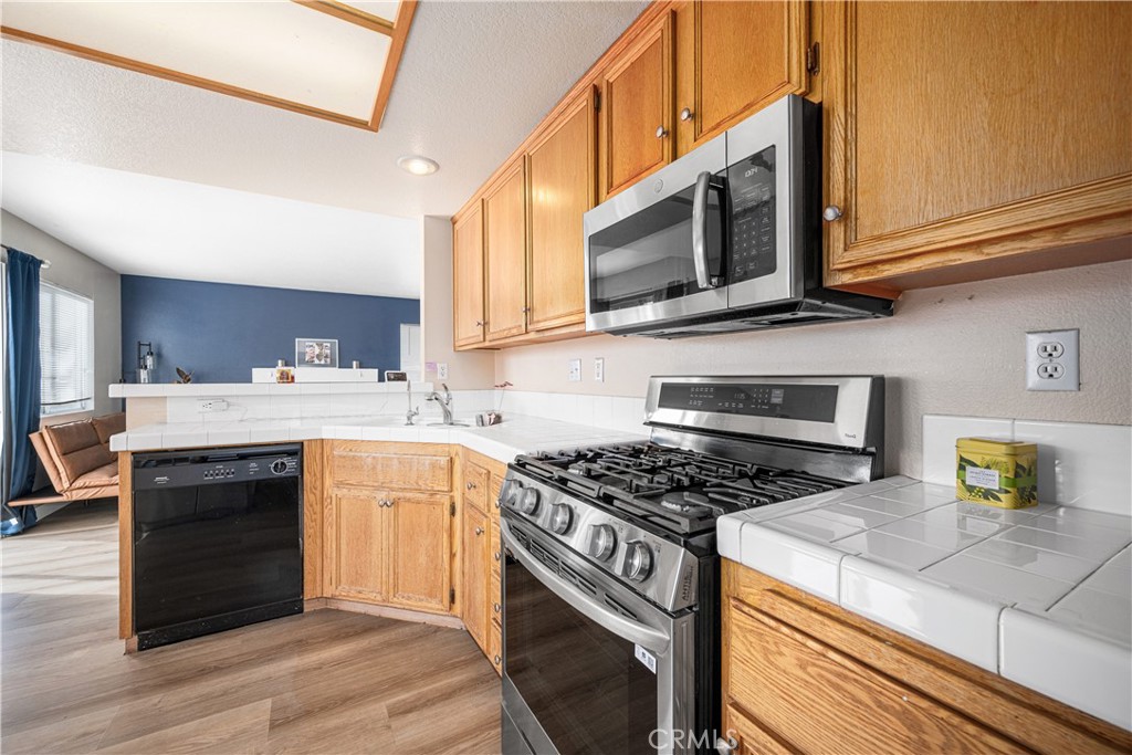 MLS #PW25260397 image #9