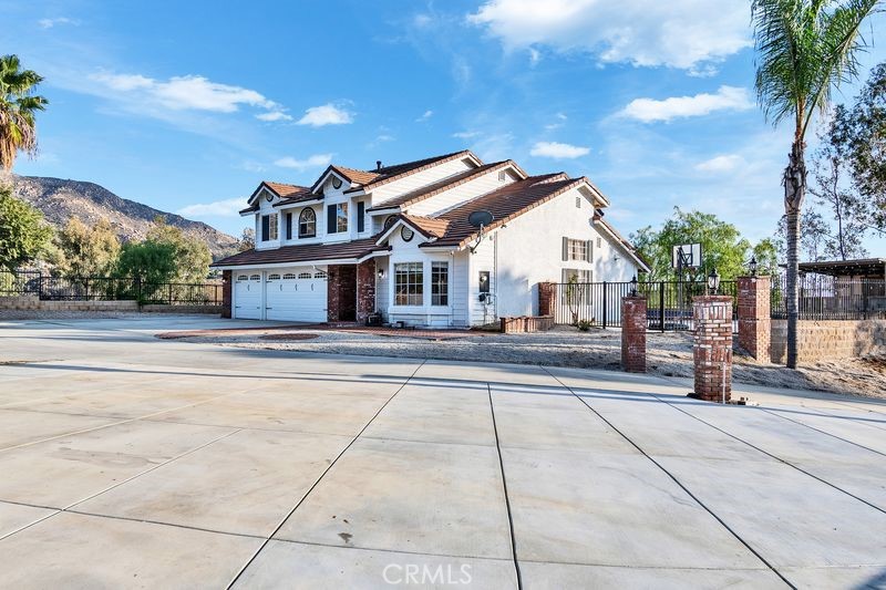 MLS #PW25260404 image #0