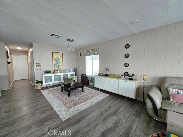 MLS #PW25260696 image #4