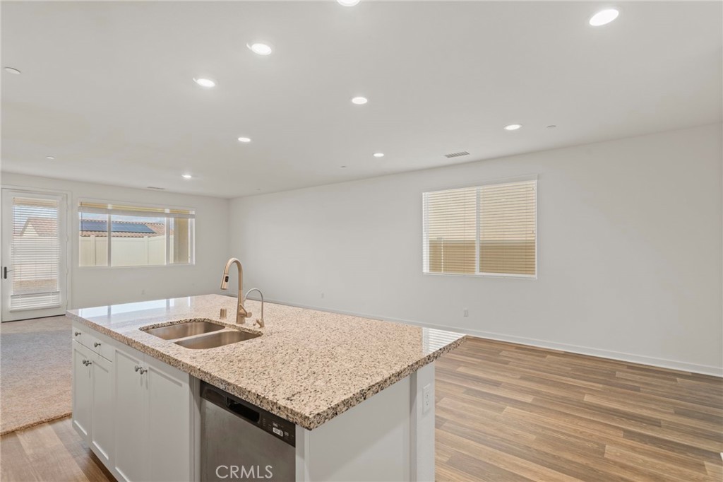 MLS #PW25260815 image #11