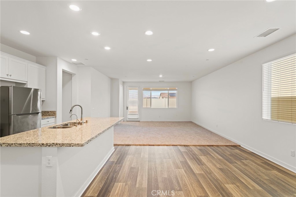 MLS #PW25260815 image #8