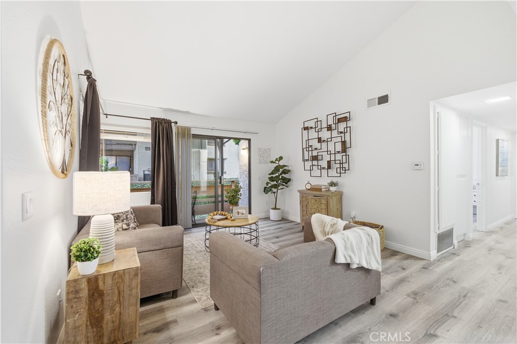 MLS #PW25260821 image #3