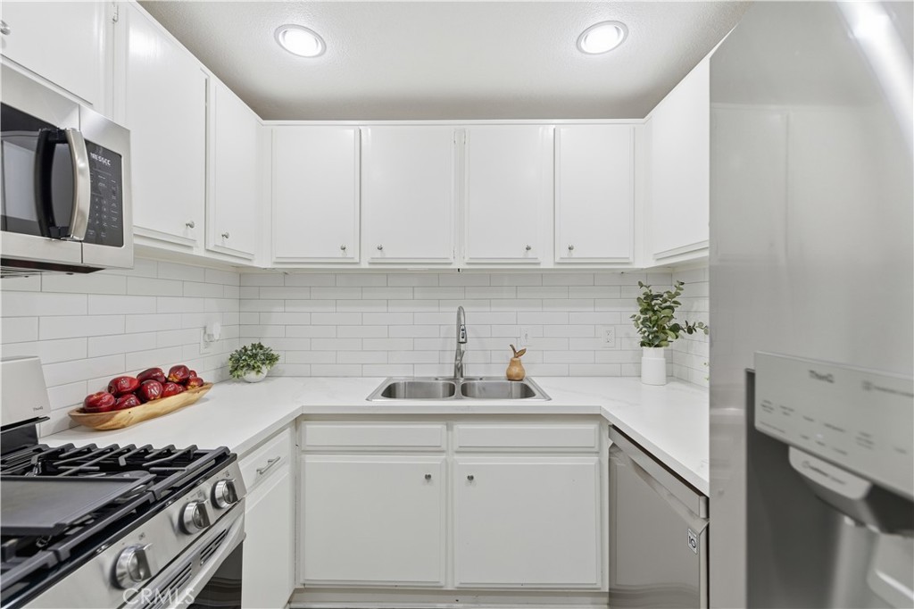 MLS #PW25260821 image #6