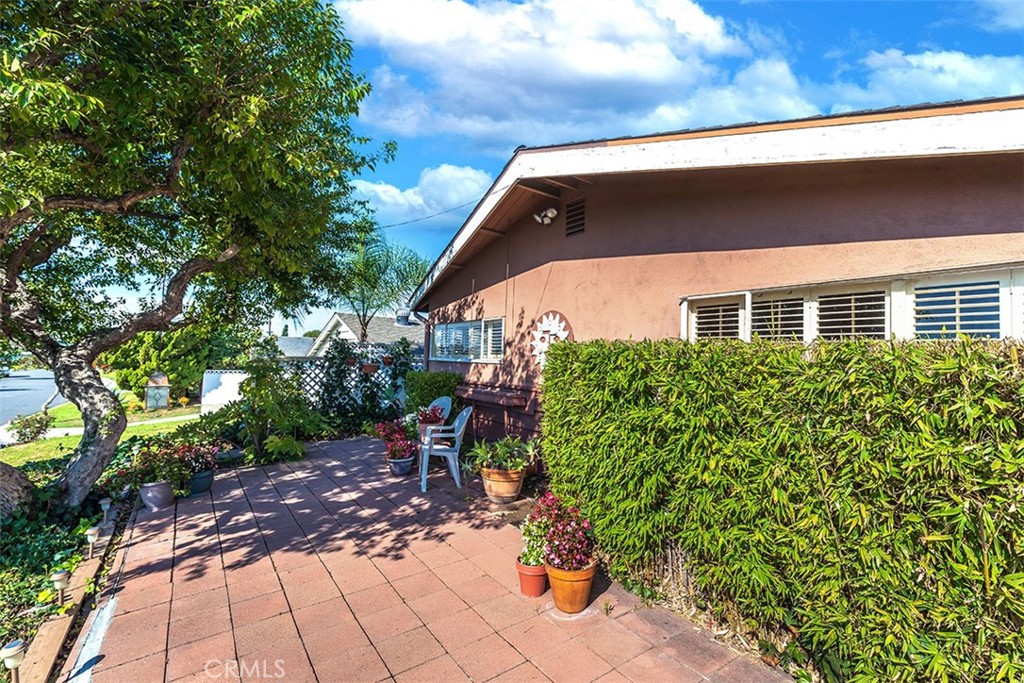 MLS #PW25260975 image #3