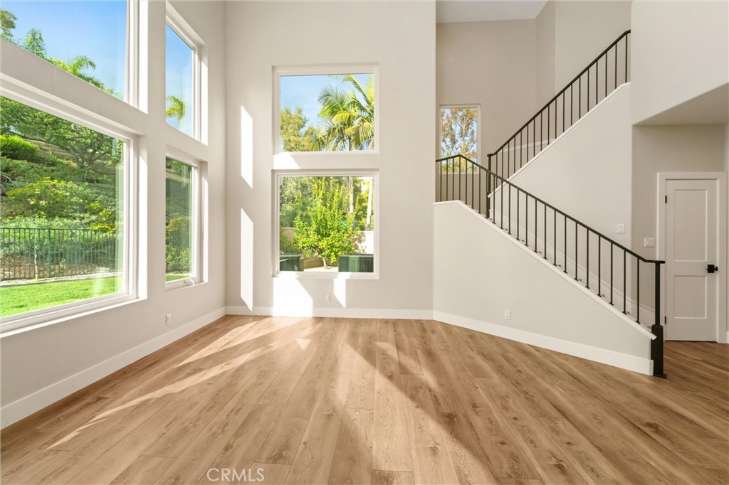 MLS #PW25260976 image #3