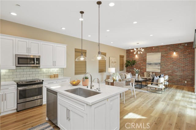 MLS #PW25261003 image #10