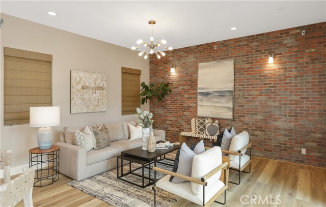 MLS #PW25261003 image #2