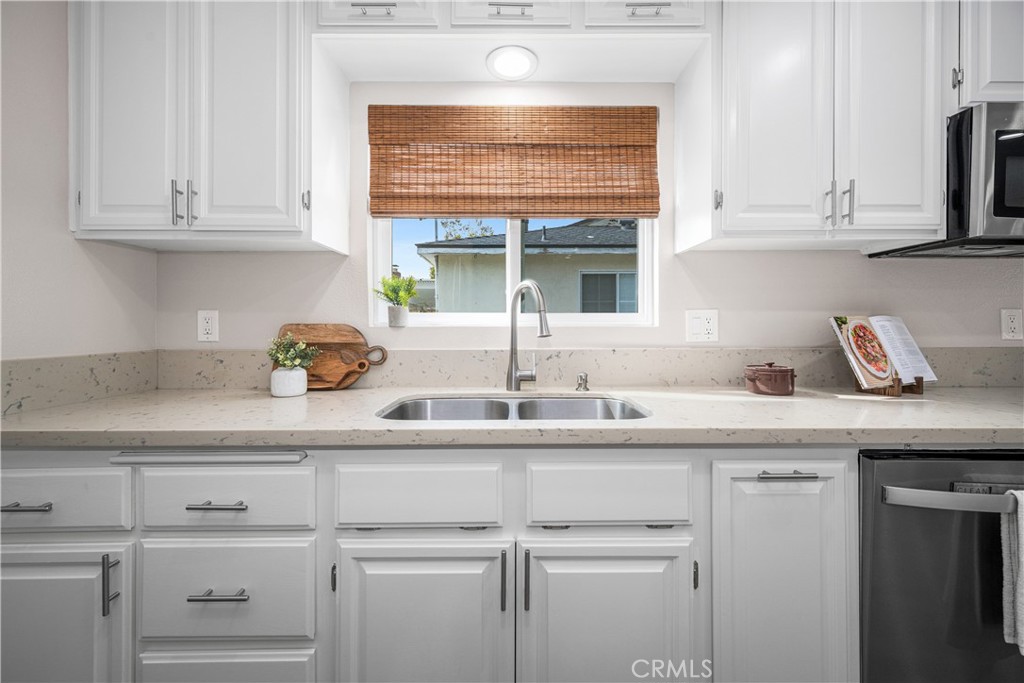 MLS #PW25261025 image #16