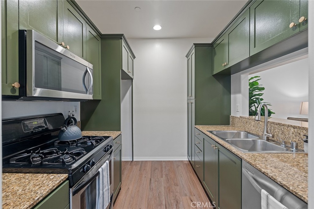 MLS #PW25261302 image #13