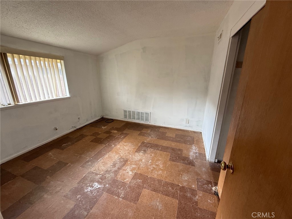 MLS #PW25261457 image #12