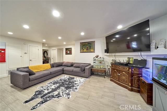 MLS #PW25261551 image #5