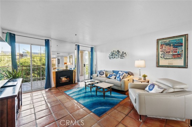 MLS #PW25261563 image #0