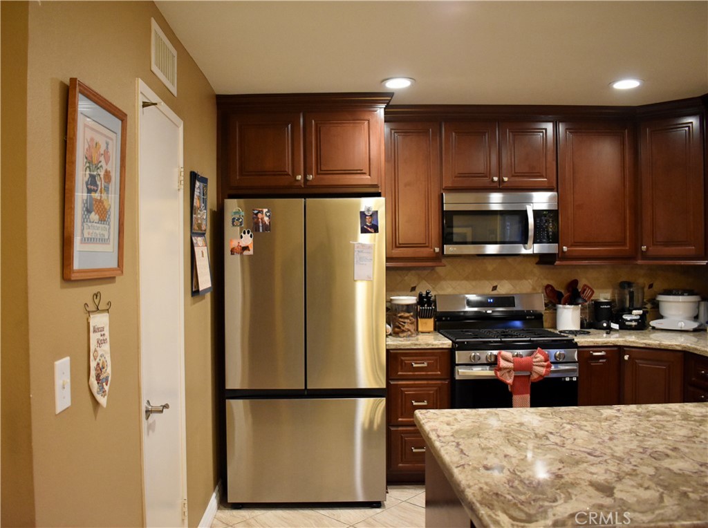 MLS #PW25261675 image #7