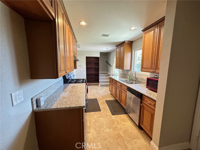 MLS #PW25261693 image #6