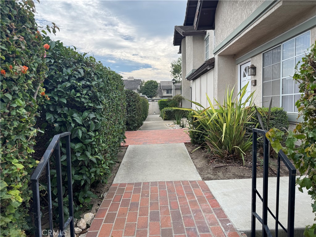 MLS #PW25261713 image #4