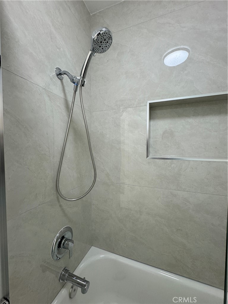 MLS #PW25261713 image #9